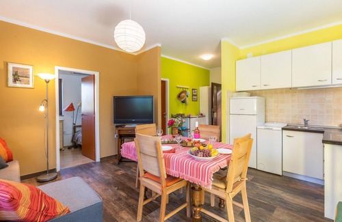 Soline House | 4 bedroom pet friendly home in Soline