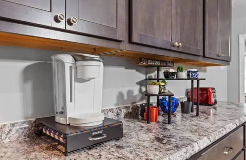 Berkeley House | 4 bedroom spacious oasis with game room, sleeps 11