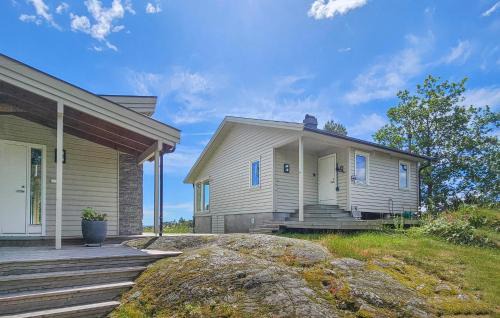 Bamble House | 4 Bedroom Stunning Home In Stathelle