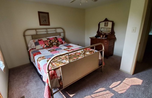 Laurelville Other | 4 bedroom Tenant House at Muddy Boots Petting Farm.