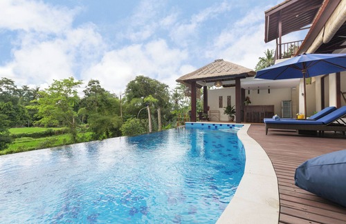 Melayang Villa | 4-Bedroom Villa in Ubud with Jungle View