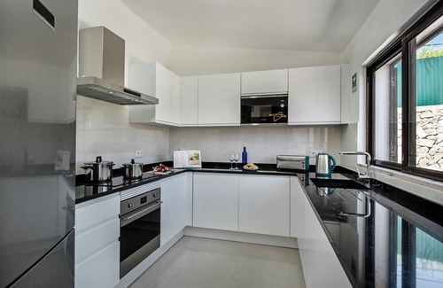 Santa Eulalia Villa | 4 Bedroom Villa Albufeira Center Private Heated Pool (Heated on Request)