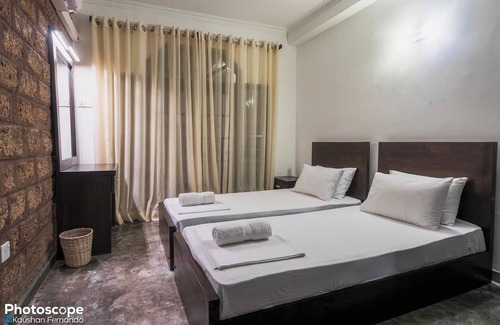 Peliyagoda Villa | 4-bedroom villa in Kelaniya with WiFi, AC. Enjoy your stay