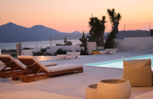Milos Villa | 4-Bedroom Villa in Milos with a View of the Port located near the town of Adamas