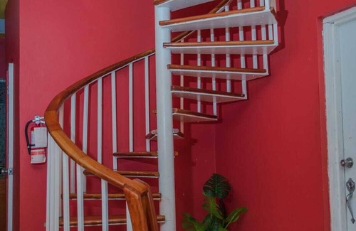 Caribbean Estates Villa | 4-bedroom villa in peaceful Portmore with AC