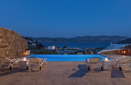 Panormos Villa | 4 Bedroom Villa with Private Pool and Sea View