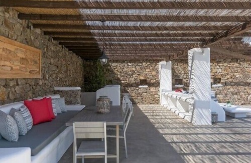 Panormos Villa | 4 Bedroom Villa with private pool and sea view