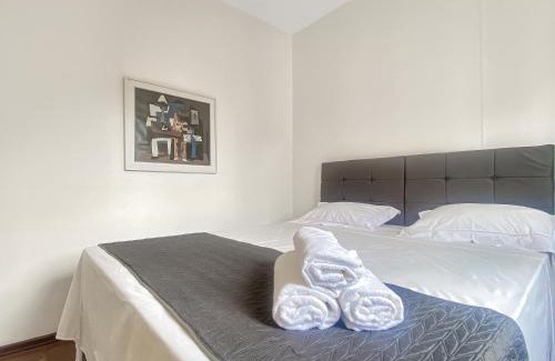 Centro Apartment | 4 Bedrooms AC Pitangueiras Sea View