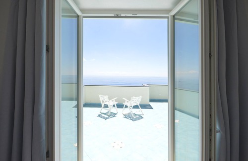 Conca dei Marini Villa | 4 bedrooms Villa with amazing Terrace 10 mins away from the Beach