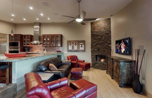 Fountain Hills House | 4 BR home with heated pool, spa, putting green
