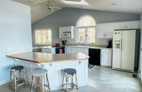 Norwood House | 4-BR Lakefront Home with Amazing Views