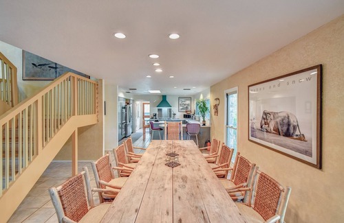 Glen Rose House | 4 BR w/Pool, Views, Farm & Ranch Stay- Flower Farm, Goats, Pigs, Disc Golf!