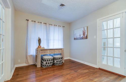 San Angelo House | 4 BR with 3 BA Turf Backyard New