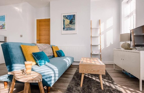 Felixstowe Apartment | 4 Buregate House, Felixstowe