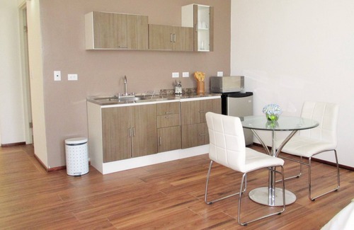 San Jose Apartment | 4 CedarCats Short Stay Apartments