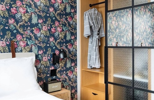South Main Historic District Hotel | 4 Comfortable Double Rooms at Arrive Memphis, Bring Your Dogs!