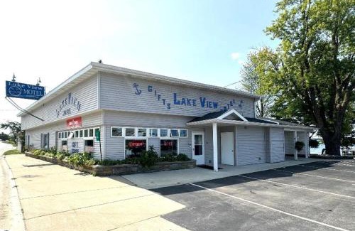 Lake City Hotel | 4 Compact Combined Family Studios
