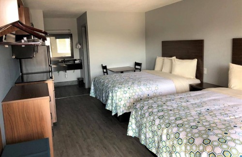 San Antonio Hotel | 4 Cozy Studios w/Kitchenette Near Alamodome – Great for Extended Stays
