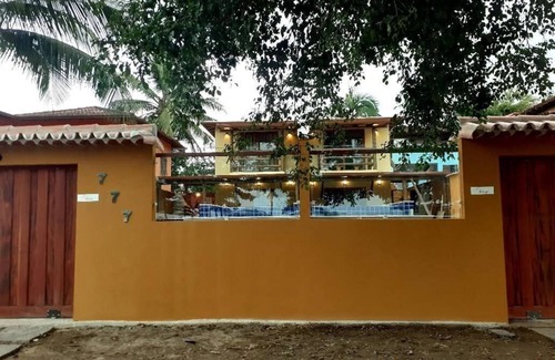 Jabaquara House | 4 en-suites,pool, BBQ, beach front, 14 people, 1.3km from old center