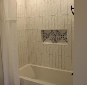 Rossmore House | 4 Guest Suite with Waterfront Views at Fancie's PEC - Suite 2