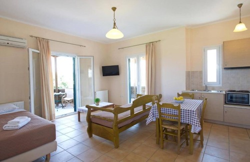 Kalligoni Apartment | 4 Guests Apartment with Sea View