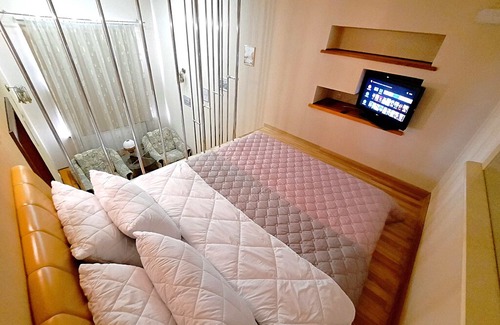 Sukhinovka Apartment | 4 meters above the sky. Alex Apartments