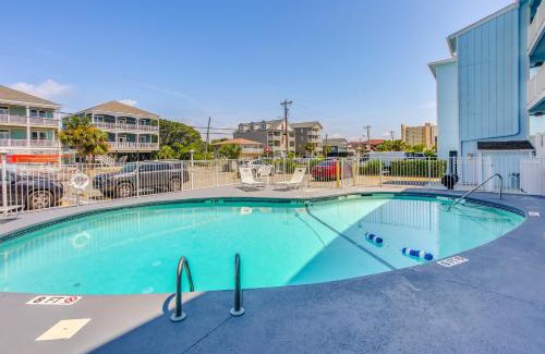 Ocean Drive Apartment | 4 Mi to Barefoot Landing Retreat with Pool Access!
