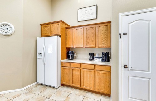 Grand Junction House | 4 Mi to Dtwn Grand Junction: Hot Tub Haven!