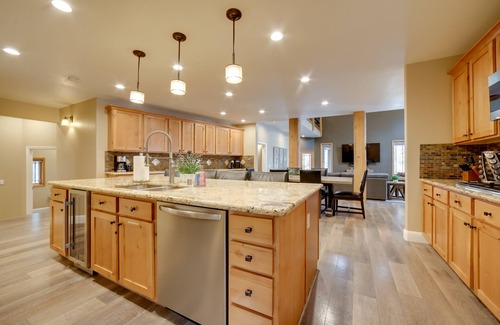 Reno House | 4 Mi to Ski Mt Rose: Sleek Reno-Lake Tahoe Home