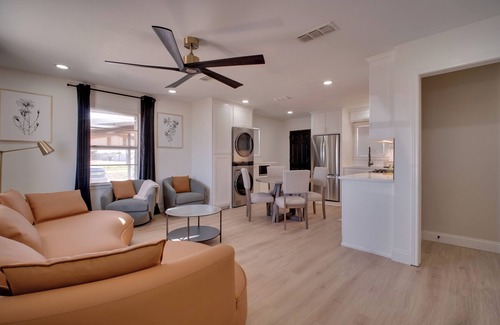 Lubbock House | 4 Mi to TTU: Remodeled Retreat w/Fenced Yard!