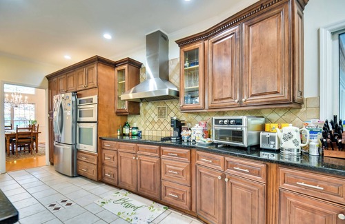 Athens House | 4 Mi to UGA: Pet-Friendly Home in Athens