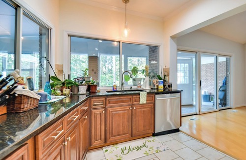 Athens House | 4 Mi to UGA: Pet-Friendly Home in Athens
