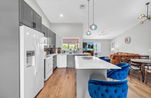 Willoughby Acres House | 4 Miles to Beach and Walk to Shops