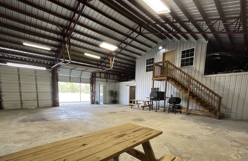 Perry House | 4 Miles to Beach, Plenty of Parking for Boats & Trailers