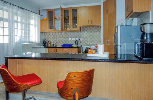 Gathanga Apartment | 4 minutes to Two Rivers Mall! Family-sized condo with a fully functional Kitchen