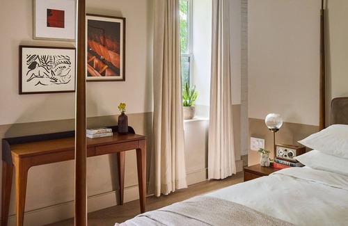 Fishtown Hotel | 4 One Bedroom Suite at Anna & Bel – Chic Design Near Rittenhouse Square