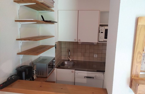 Termignon Apartment | 4 pers apartment Termignon with wifi, parking, ski locker