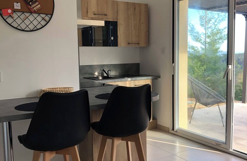 Ribes House | 4-person gite with swimming pool