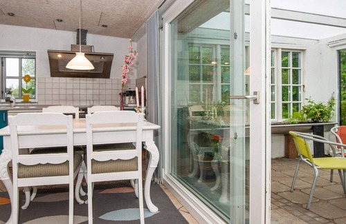 Tønder Municipality House | 4 person holiday home in Skærbæk-By Traum