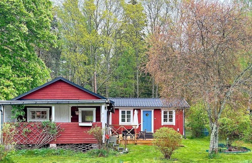 Morko House | 4 person holiday home in Mörkö