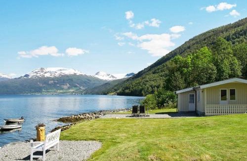 Stryn House | 4 person holiday home in Utvik-By Traum