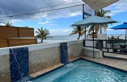 Guaniquilla Hotel | #4 Playa Domes, Room in Boutique hotel just yards from Ocean.