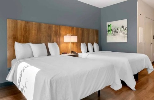 Sparks Hotel | 4 Premier Suites | Extended Stay | Sparks, Near Downtown
