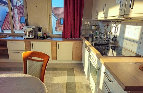 Bahnhofsviertel Apartment | 4 room apartment in central location, 135 sqm