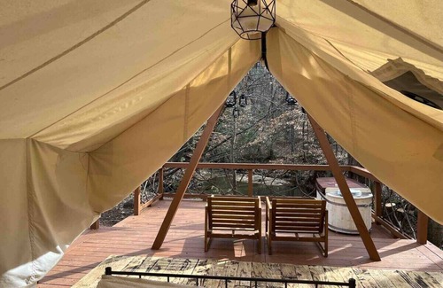 Tryon RV Rental | 4 Seasons Glamping @ Alpine South