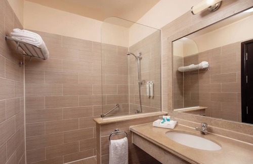 El Quseir Hotel | 4 Spacious Rooms Near Red Sea for Unique Diving Experiences