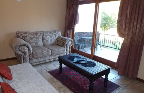 Schoemanshoek House | 4 star Accommodation Oudtshoorn, Klein Karoo,Garden Route
