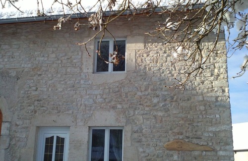 Vertamboz House | 4 star cottage in the center of the jura between waterfalls, lakes and Jura mountains