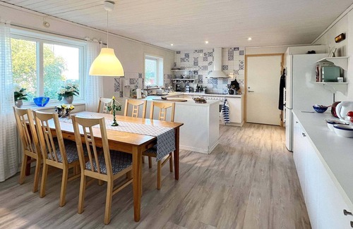 Kallo-Knippla House | 4 star holiday home in KÄLLÖ-KNIPPLA