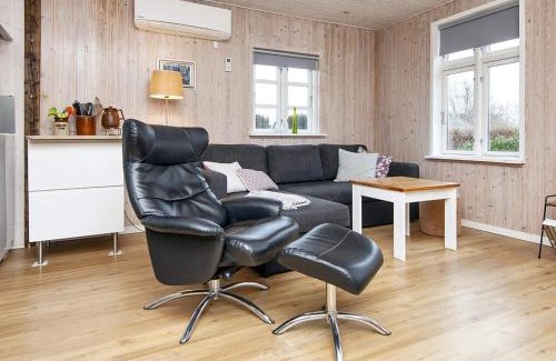 Grena Strand House | 4 star holiday home in Grenaa-By Traum